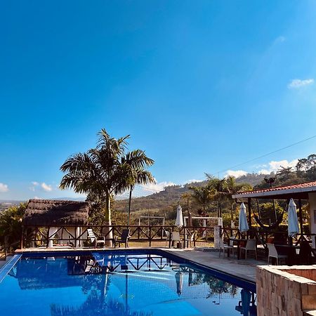 Hotel Campestre Palmas Del Zamorano San Gil Buitenkant foto