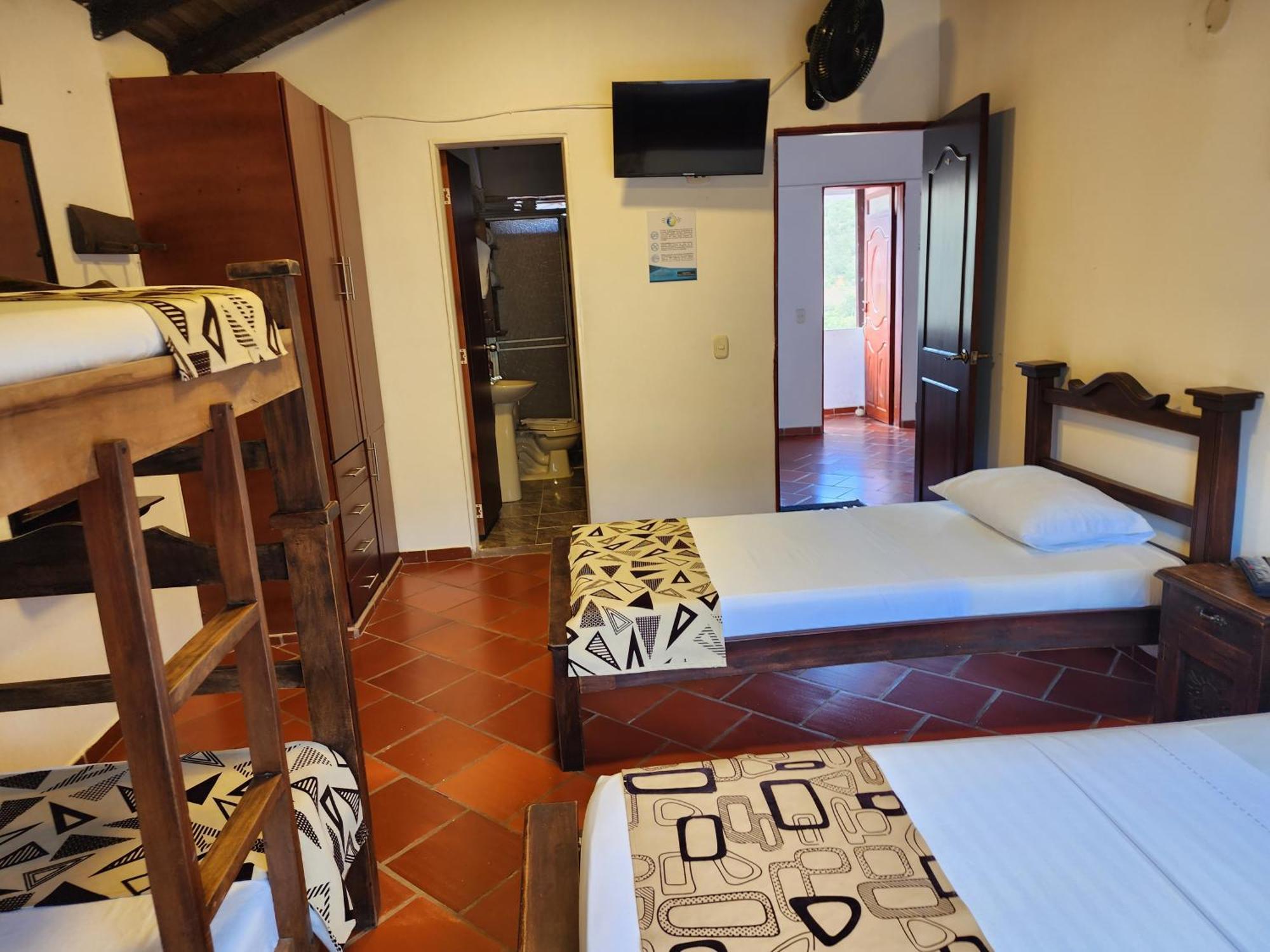 Hotel Campestre Palmas Del Zamorano San Gil Buitenkant foto