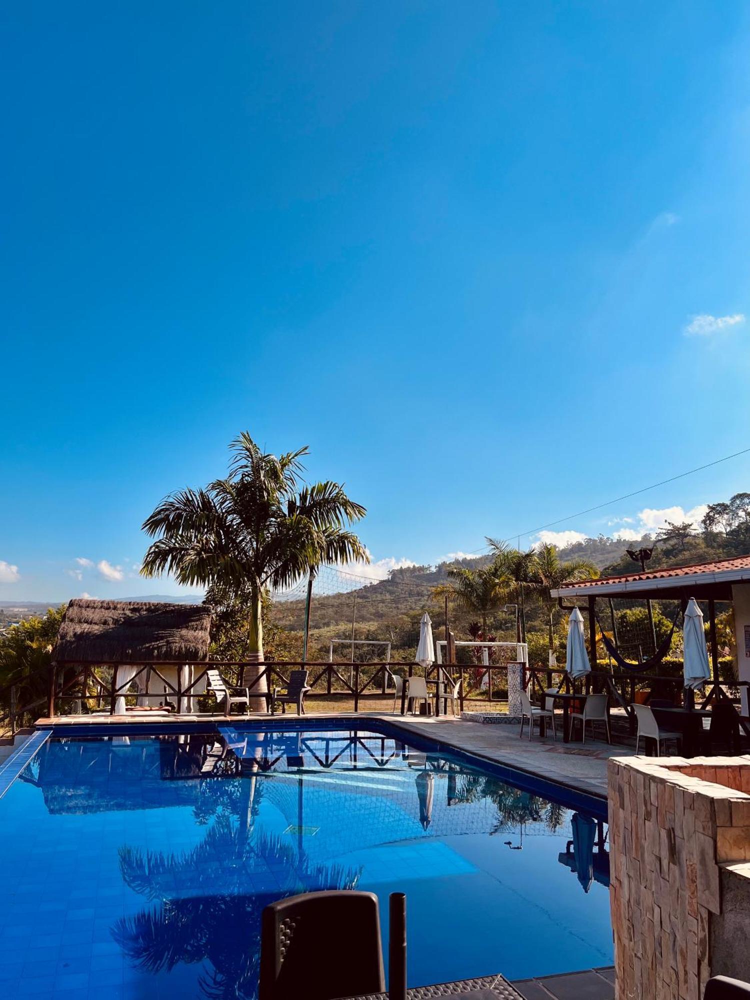 Hotel Campestre Palmas Del Zamorano San Gil Buitenkant foto