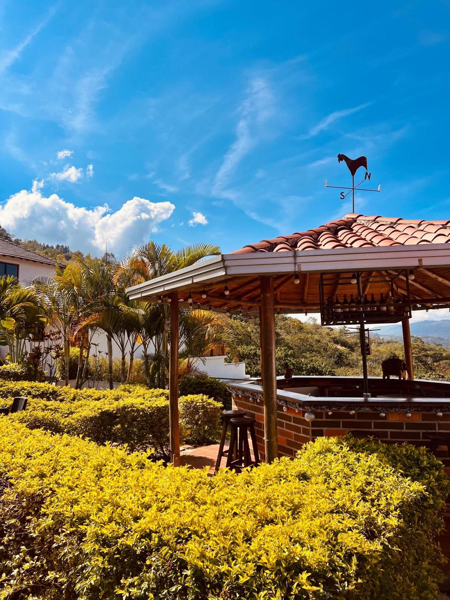 Hotel Campestre Palmas Del Zamorano San Gil Buitenkant foto